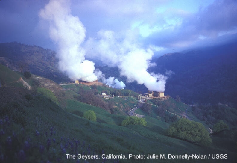 Magma–Hydrothermal Systems
